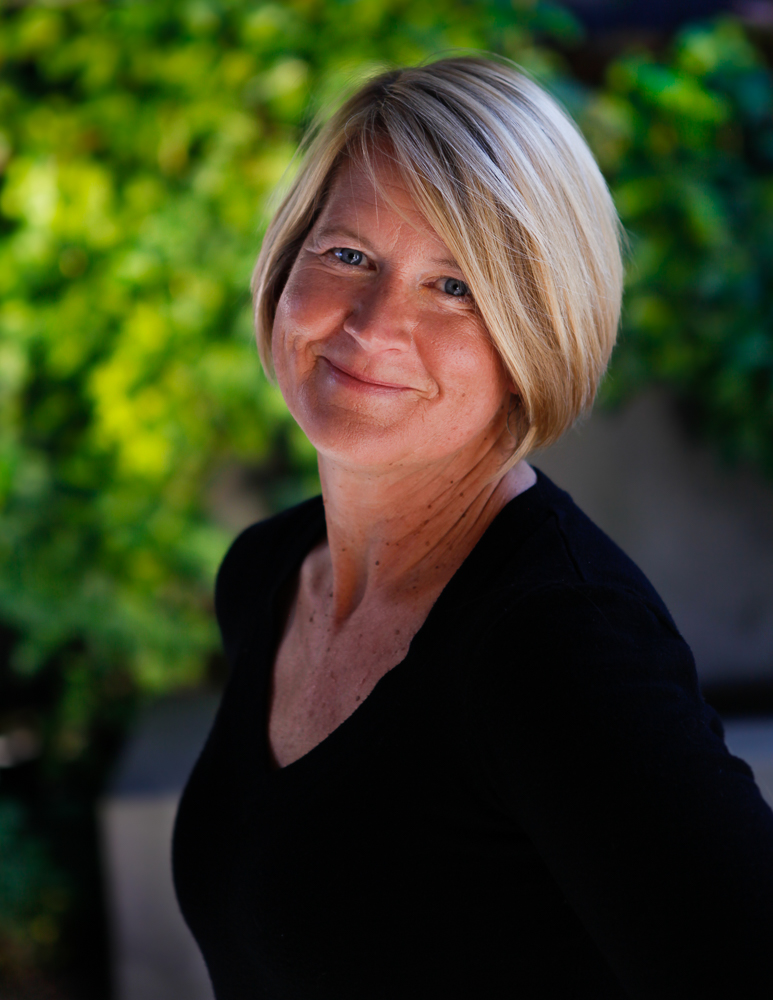 Elizabeth Rusch Author Photo 2
