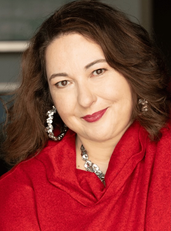 Author Photo3 SDray